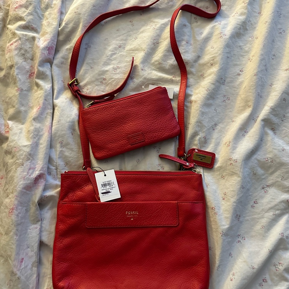 Fossil Cherry Red Crossbody Bag Set